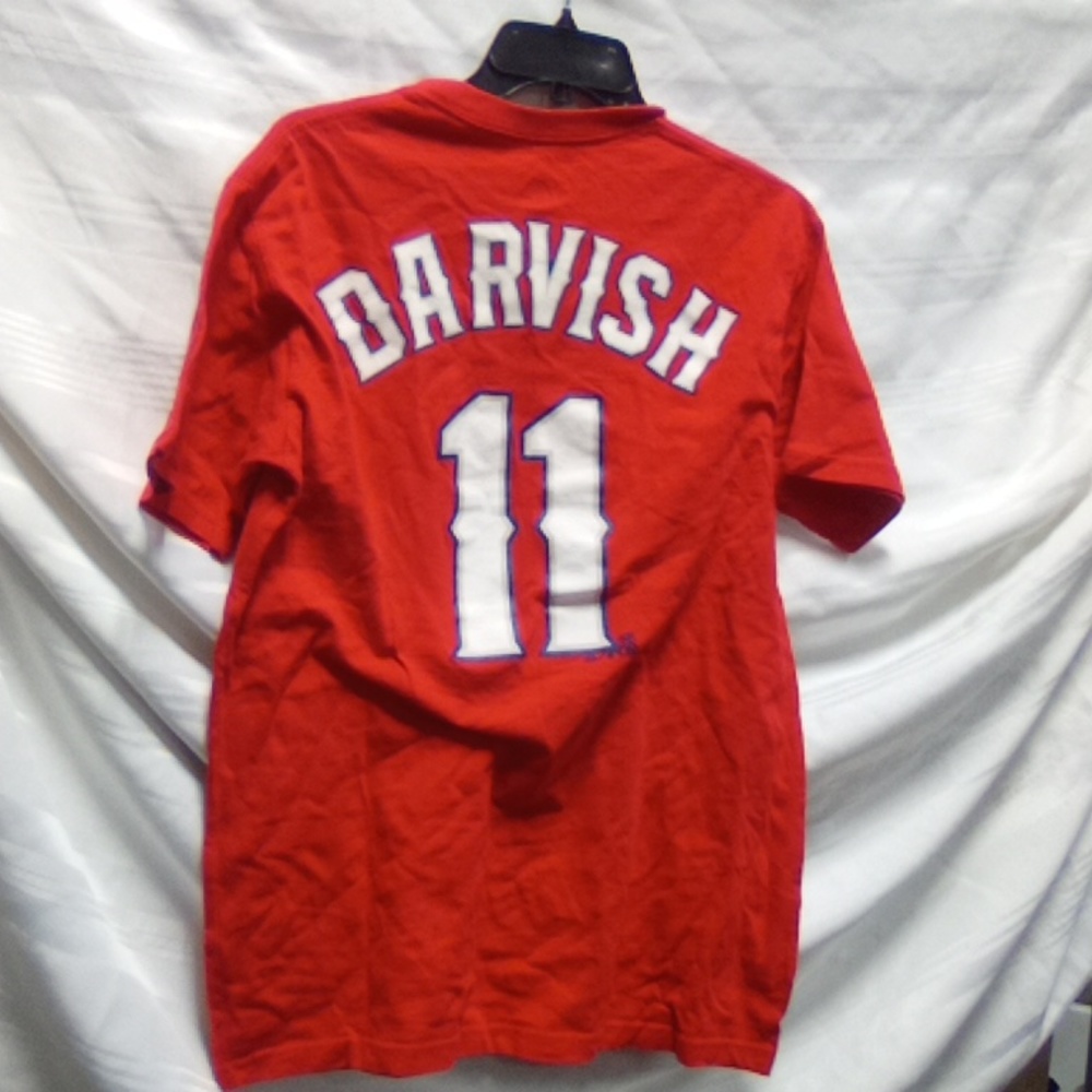 Texas rangers t shirt size medium